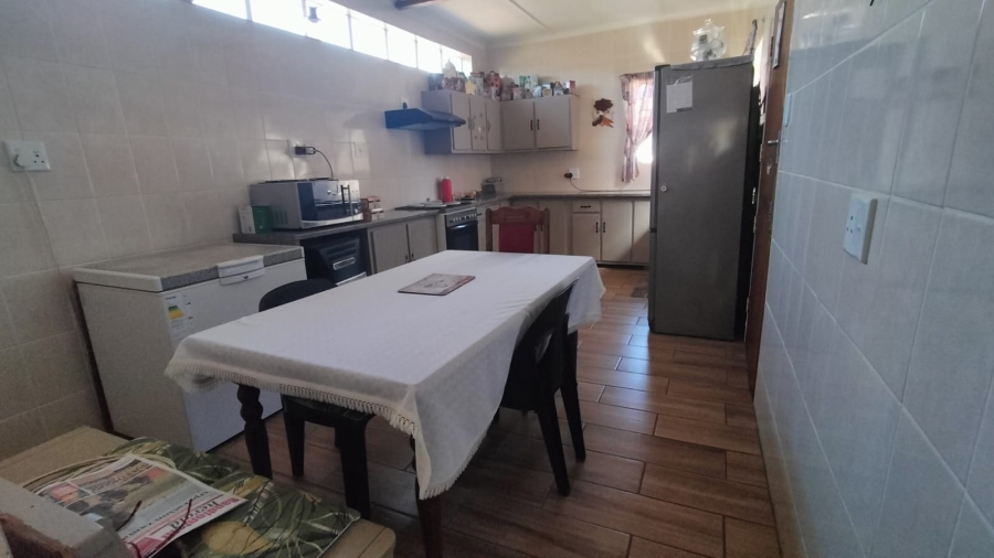 4 Bedroom Property for Sale in Greenhills Gauteng
