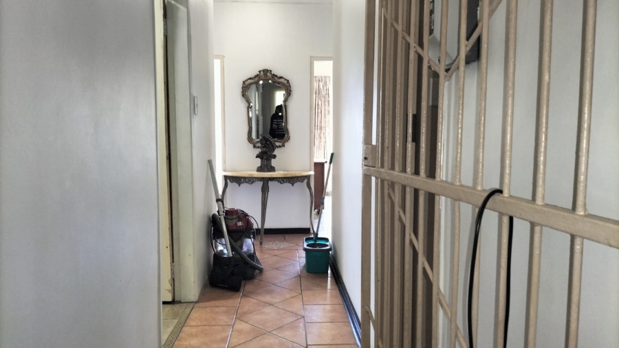 4 Bedroom Property for Sale in Greenhills Gauteng