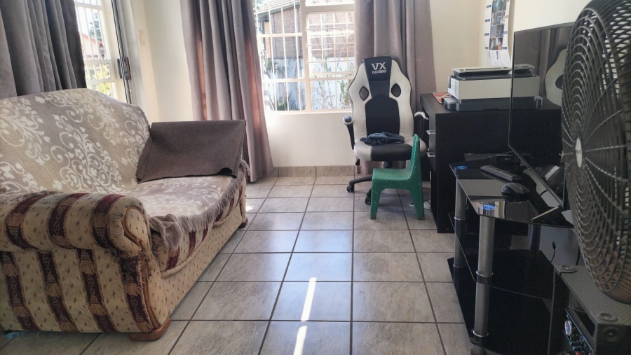 4 Bedroom Property for Sale in Greenhills Gauteng