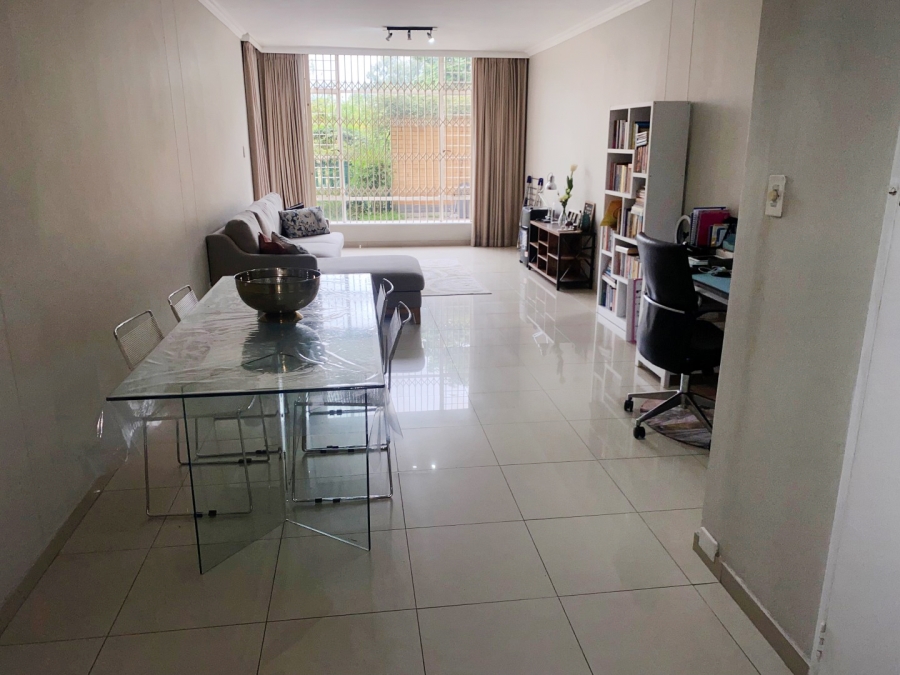 2 Bedroom Property for Sale in Atholl Gauteng