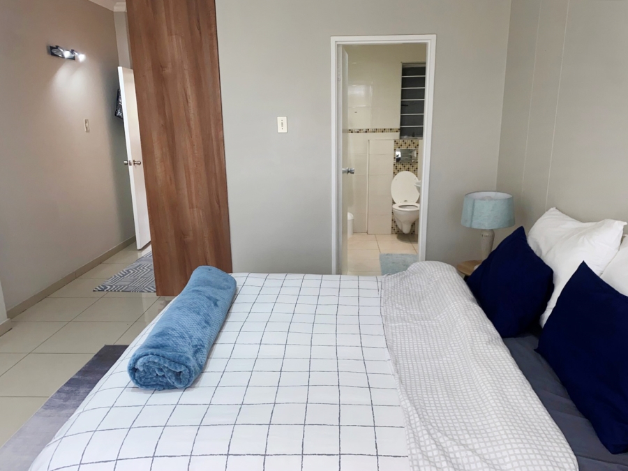 2 Bedroom Property for Sale in Atholl Gauteng