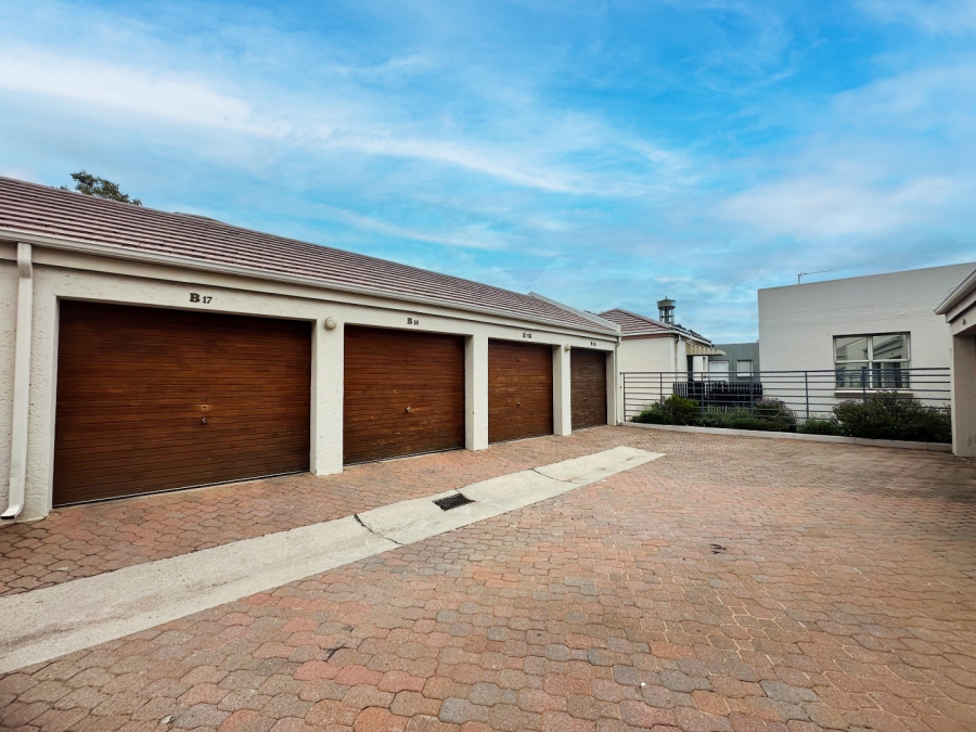 To Let 2 Bedroom Property for Rent in Northcliff Gauteng