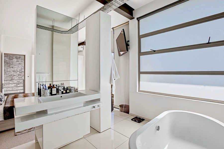 2 Bedroom Property for Sale in Dunkeld Gauteng