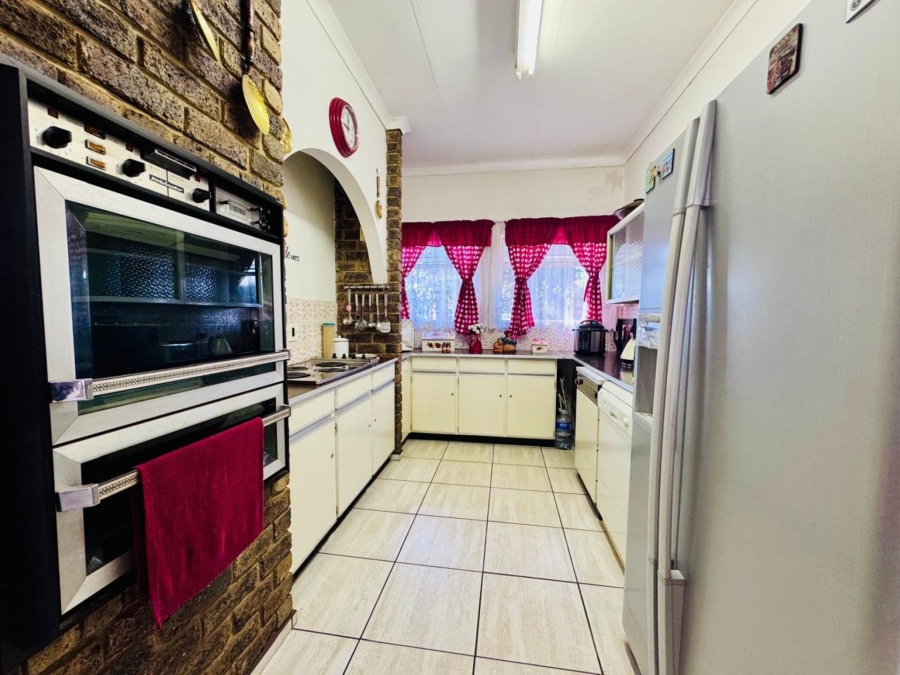 3 Bedroom Property for Sale in Magalieskruin Gauteng
