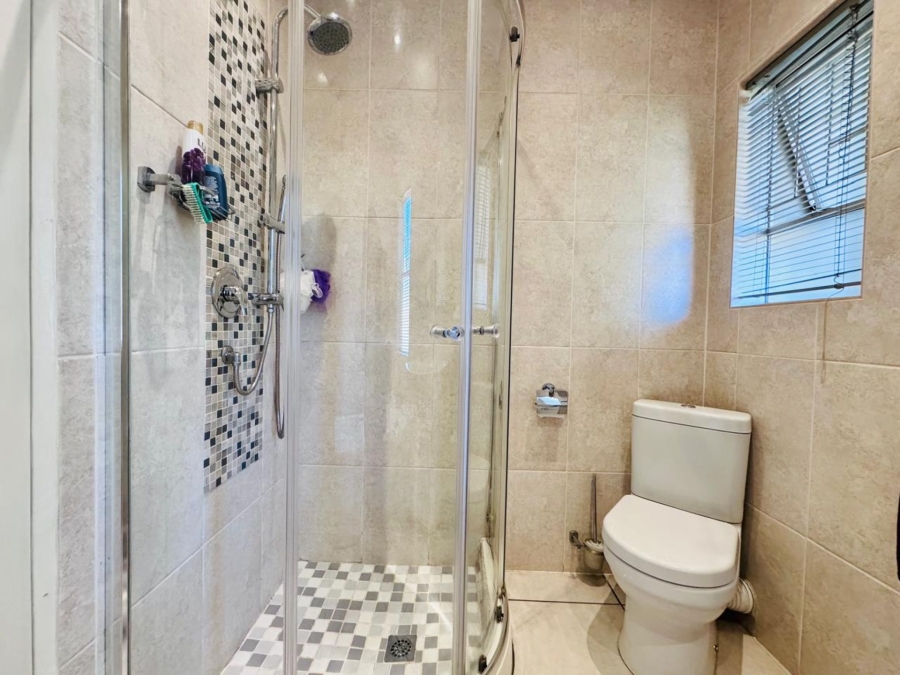3 Bedroom Property for Sale in Magalieskruin Gauteng