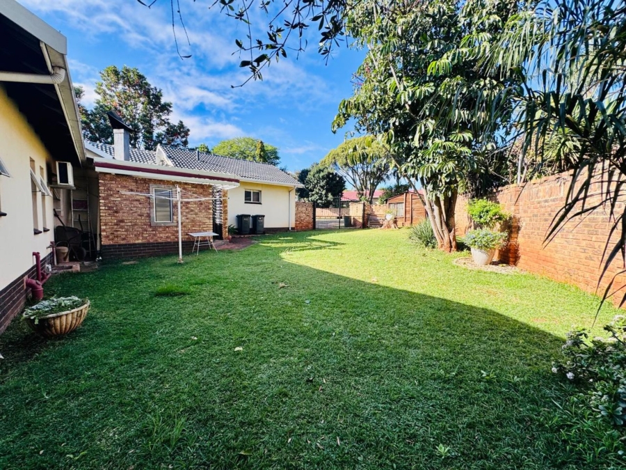 3 Bedroom Property for Sale in Magalieskruin Gauteng