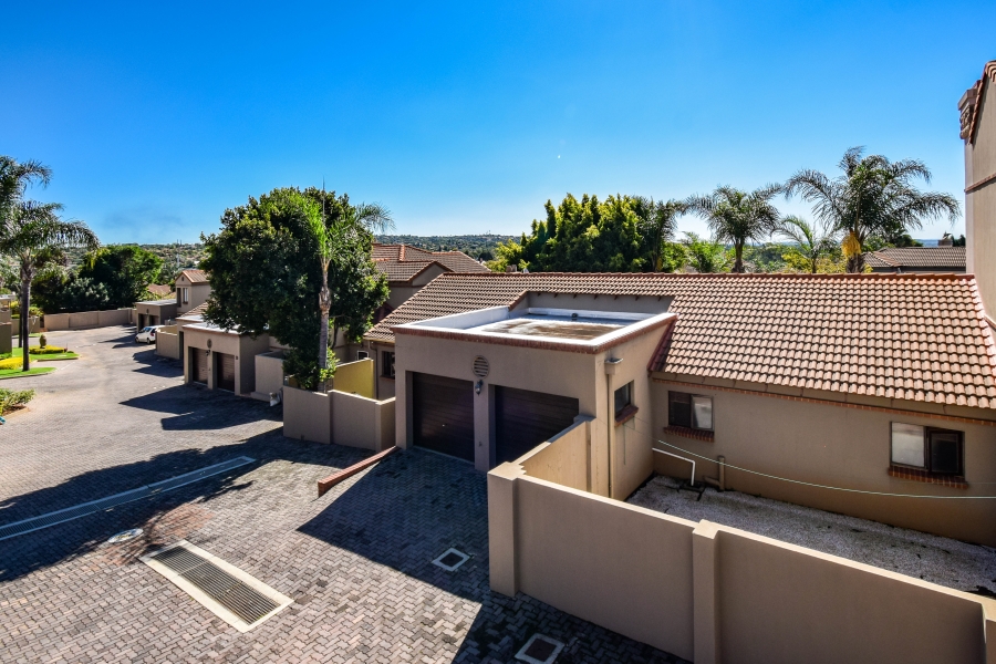 3 Bedroom Property for Sale in Moreleta Park Gauteng