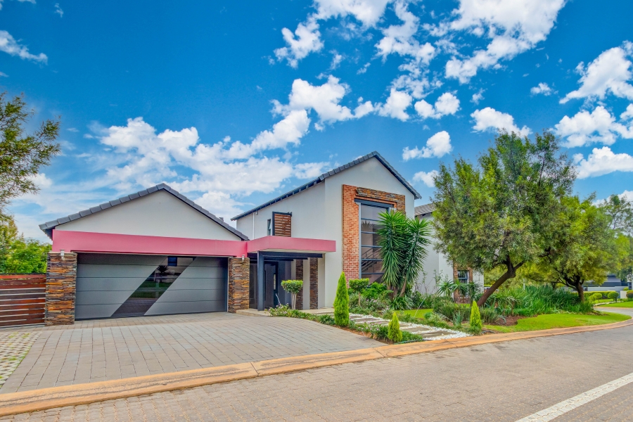 4 Bedroom Property for Sale in Copperleaf Estate Gauteng