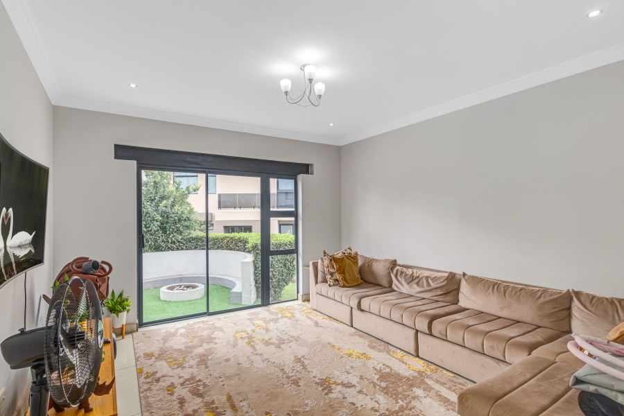 4 Bedroom Property for Sale in Copperleaf Estate Gauteng