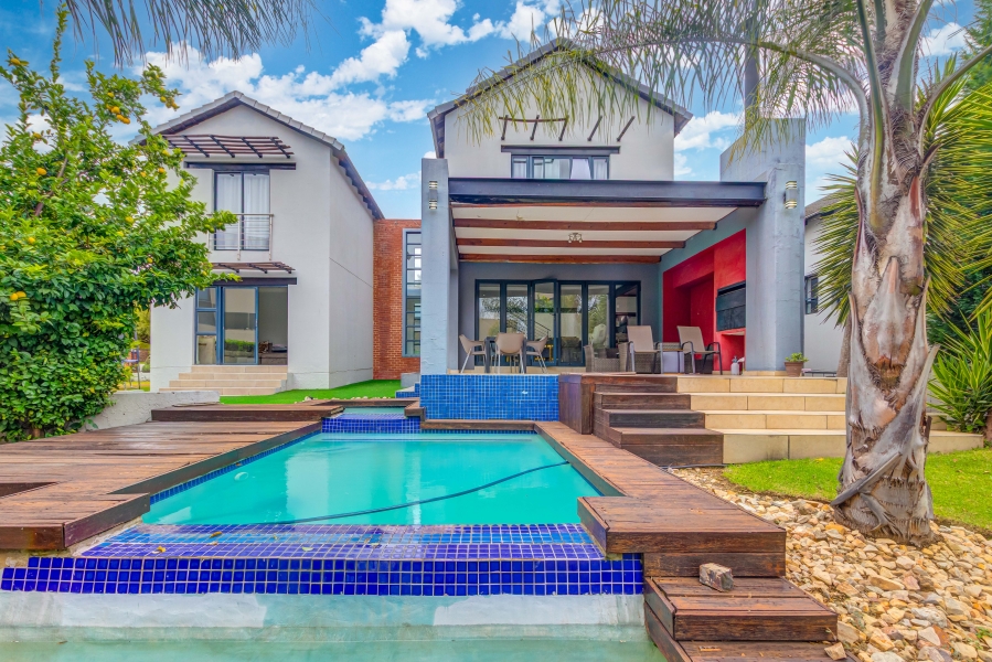 4 Bedroom Property for Sale in Copperleaf Estate Gauteng