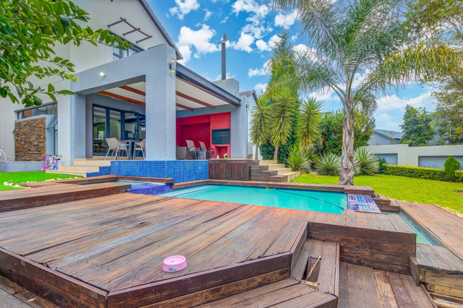 4 Bedroom Property for Sale in Copperleaf Estate Gauteng