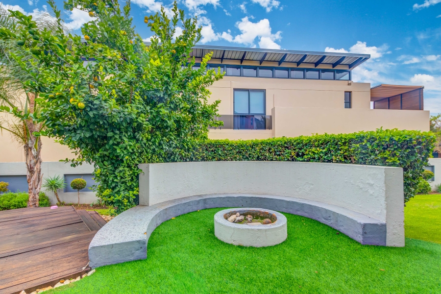 4 Bedroom Property for Sale in Copperleaf Estate Gauteng