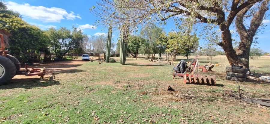 3 Bedroom Property for Sale in Buyscelia Gauteng