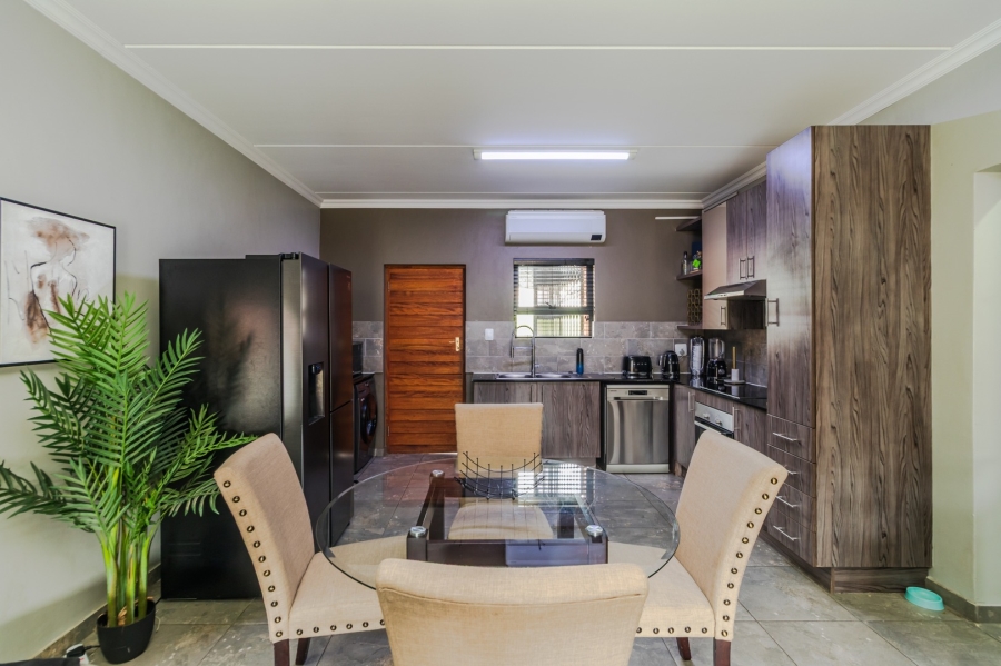 To Let 2 Bedroom Property for Rent in Carlswald Gauteng
