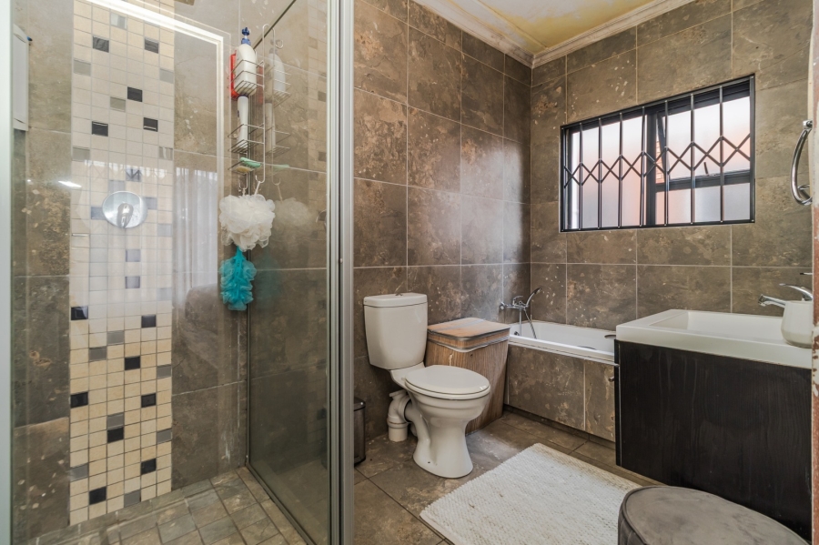 To Let 2 Bedroom Property for Rent in Carlswald Gauteng