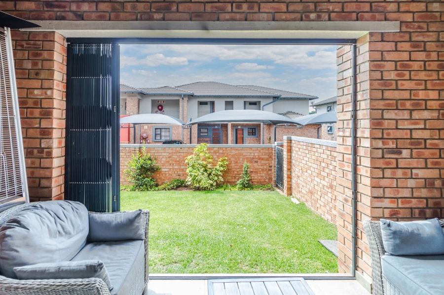 To Let 2 Bedroom Property for Rent in Carlswald Gauteng
