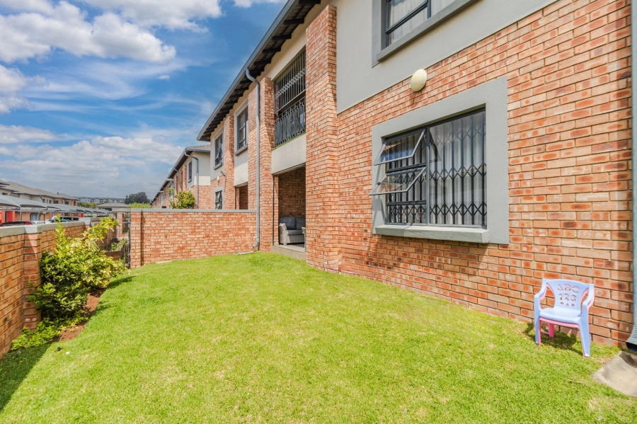 To Let 2 Bedroom Property for Rent in Carlswald Gauteng