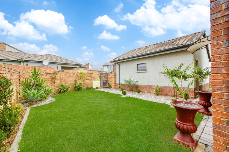 3 Bedroom Property for Sale in Lion Pride Gauteng