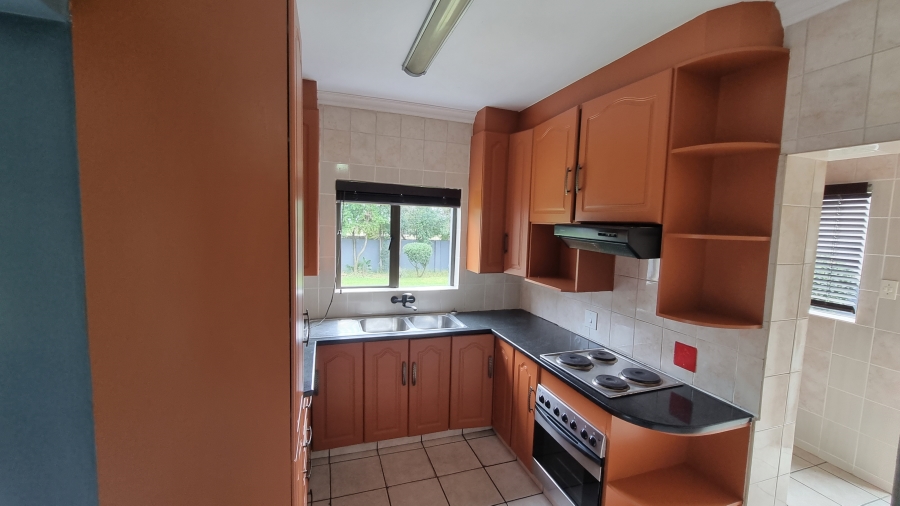 4 Bedroom Property for Sale in Willow Acres Gauteng