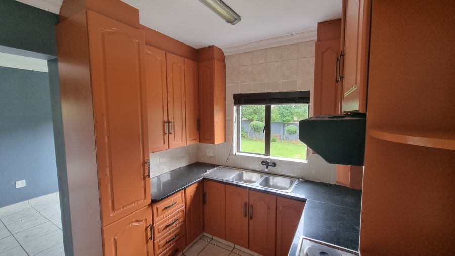 4 Bedroom Property for Sale in Willow Acres Gauteng