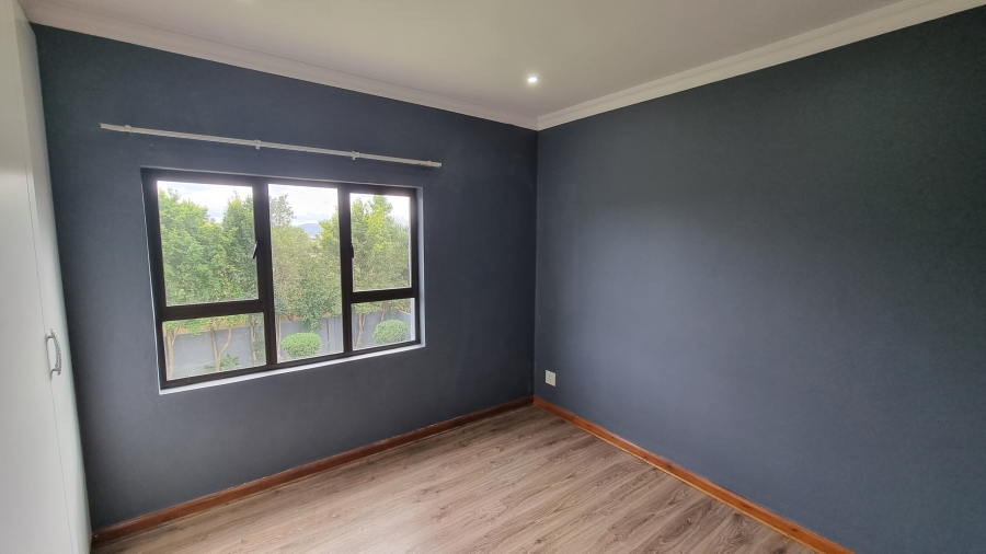 4 Bedroom Property for Sale in Willow Acres Gauteng