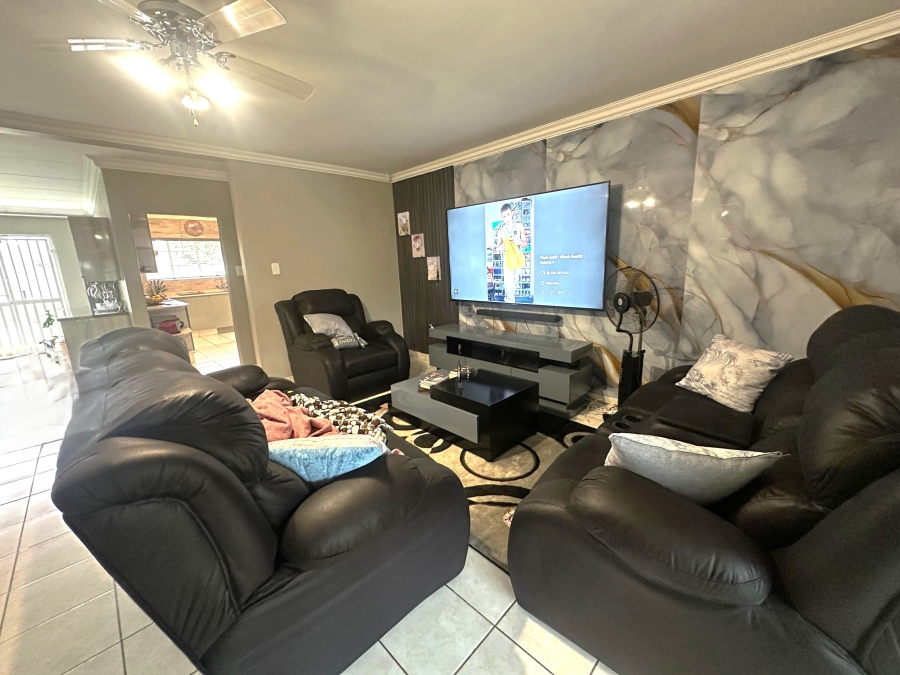 3 Bedroom Property for Sale in Henley on Klip Gauteng
