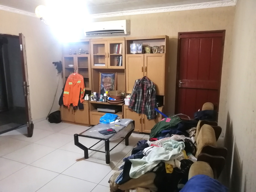 3 Bedroom Property for Sale in A P Khumalo Gauteng