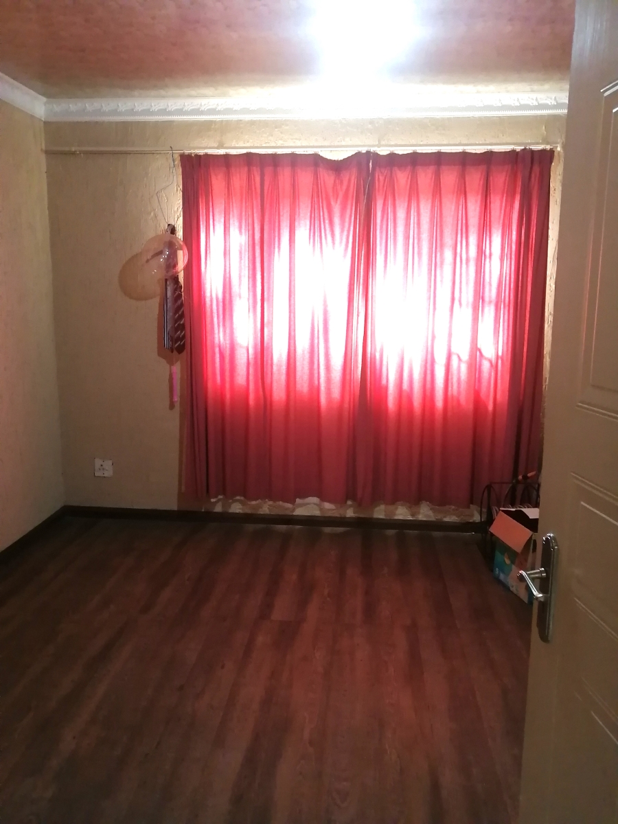 3 Bedroom Property for Sale in A P Khumalo Gauteng