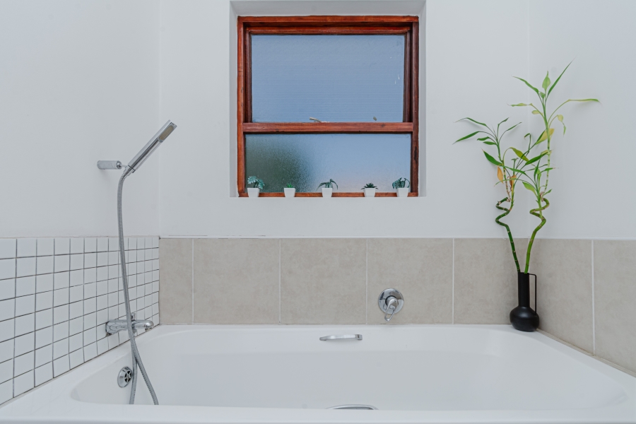 3 Bedroom Property for Sale in Broadacres Gauteng