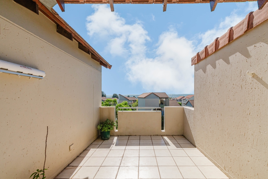 3 Bedroom Property for Sale in Broadacres Gauteng