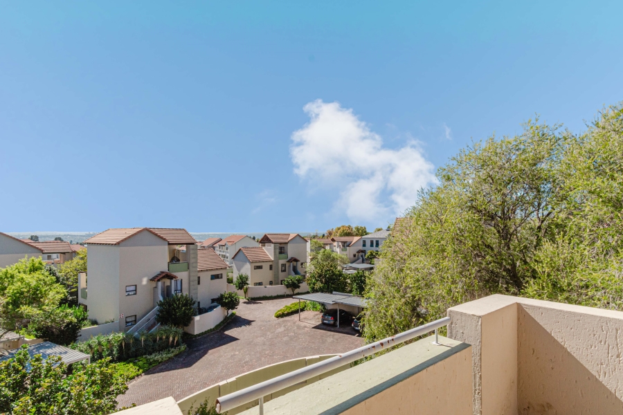 3 Bedroom Property for Sale in Broadacres Gauteng