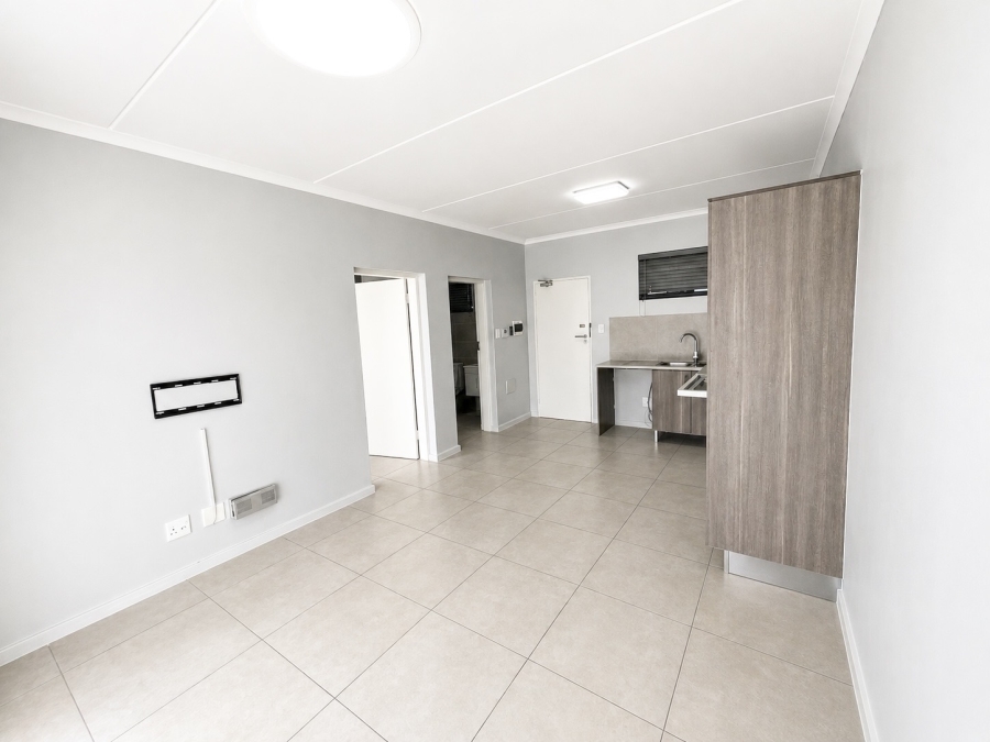 To Let 1 Bedroom Property for Rent in North Riding Gauteng