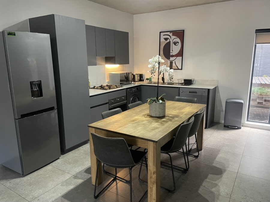 2 Bedroom Property for Sale in Hyde Park Gauteng