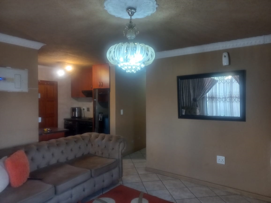 To Let 2 Bedroom Property for Rent in Goudrand Gauteng