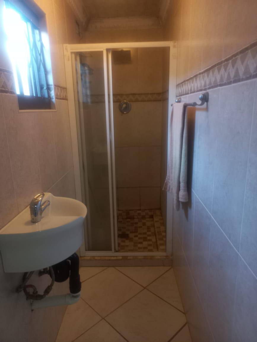 To Let 2 Bedroom Property for Rent in Goudrand Gauteng