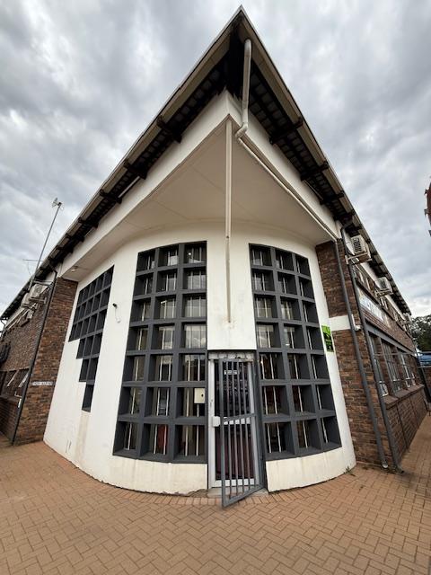 To Let Commercial Property for Rent in Germiston Central Gauteng