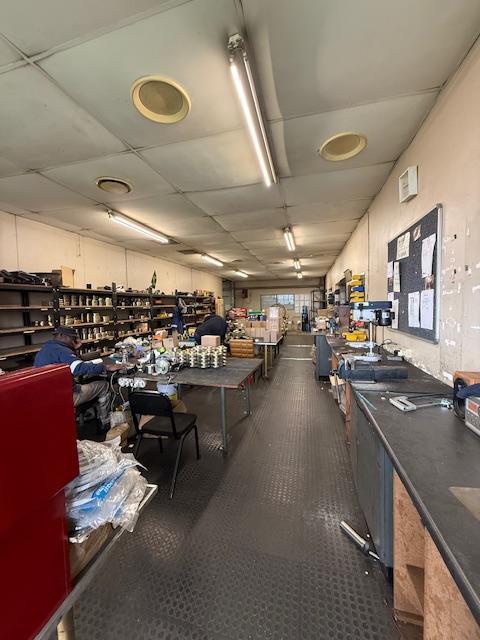 To Let Commercial Property for Rent in Germiston Central Gauteng