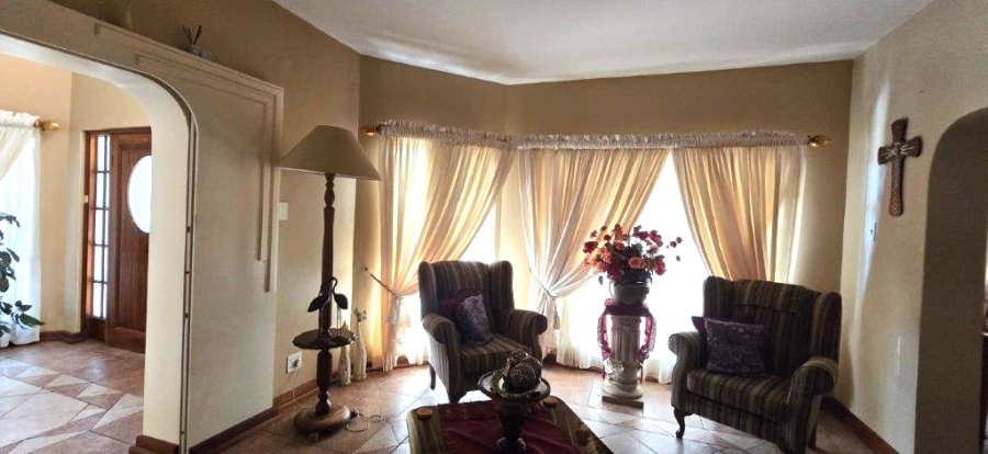 6 Bedroom Property for Sale in Amandasig Gauteng