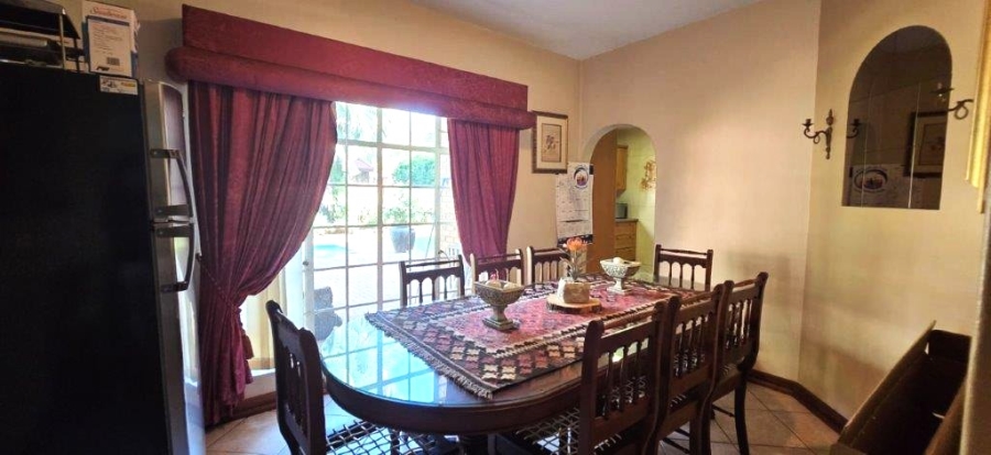 6 Bedroom Property for Sale in Amandasig Gauteng