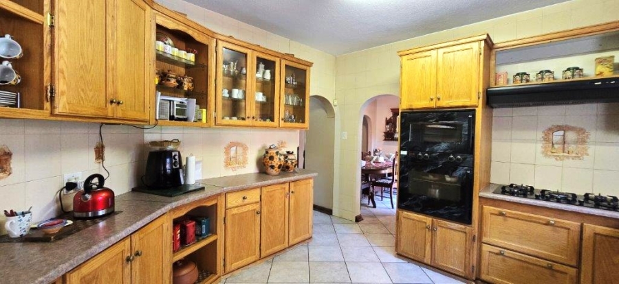 6 Bedroom Property for Sale in Amandasig Gauteng
