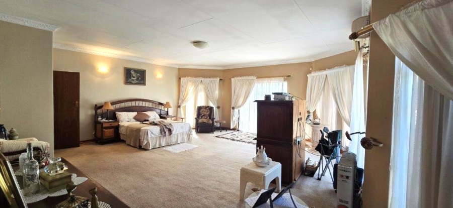6 Bedroom Property for Sale in Amandasig Gauteng