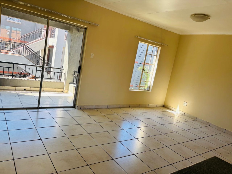 To Let 2 Bedroom Property for Rent in Castleview Gauteng