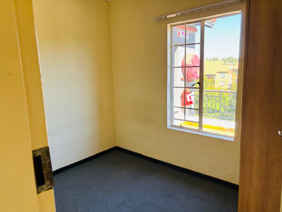 To Let 2 Bedroom Property for Rent in Castleview Gauteng