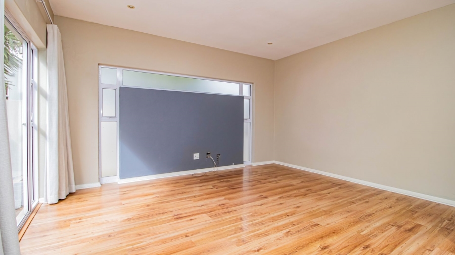 3 Bedroom Property for Sale in Greenstone Hill Gauteng