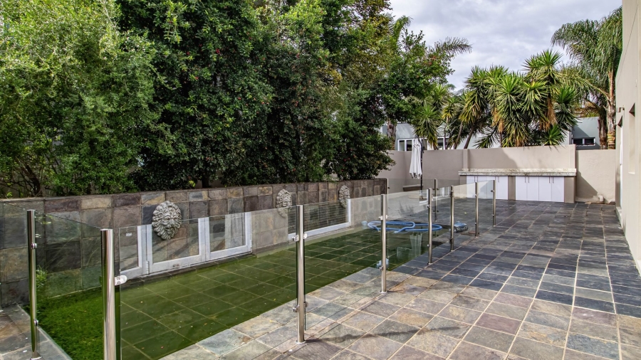 3 Bedroom Property for Sale in Greenstone Hill Gauteng