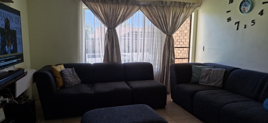 3 Bedroom Property for Sale in Esther Park Gauteng