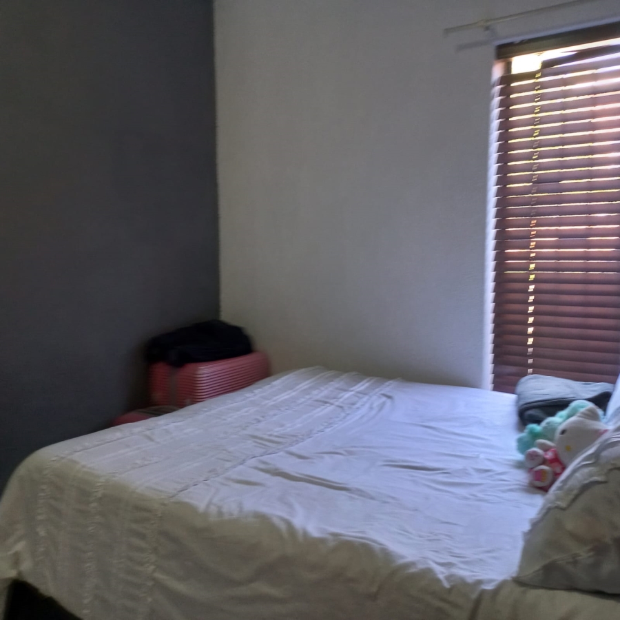 2 Bedroom Property for Sale in Edleen Gauteng