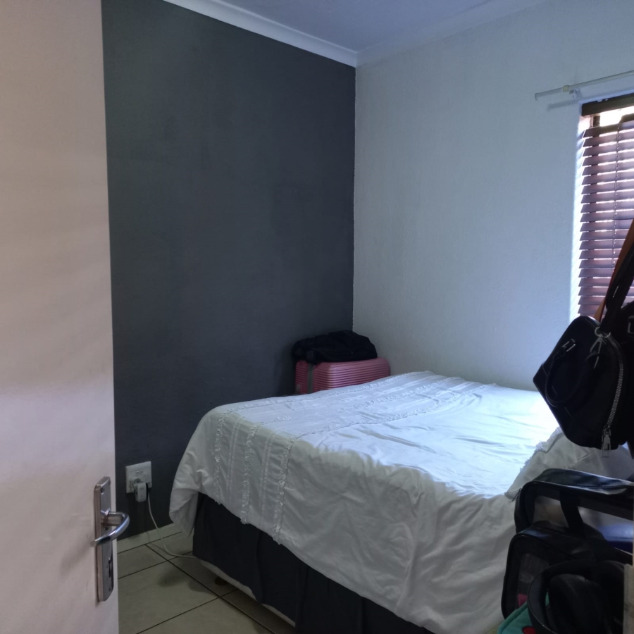 2 Bedroom Property for Sale in Edleen Gauteng