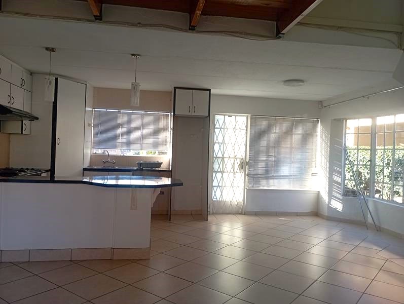 1 Bedroom Property for Sale in Ormonde Gauteng