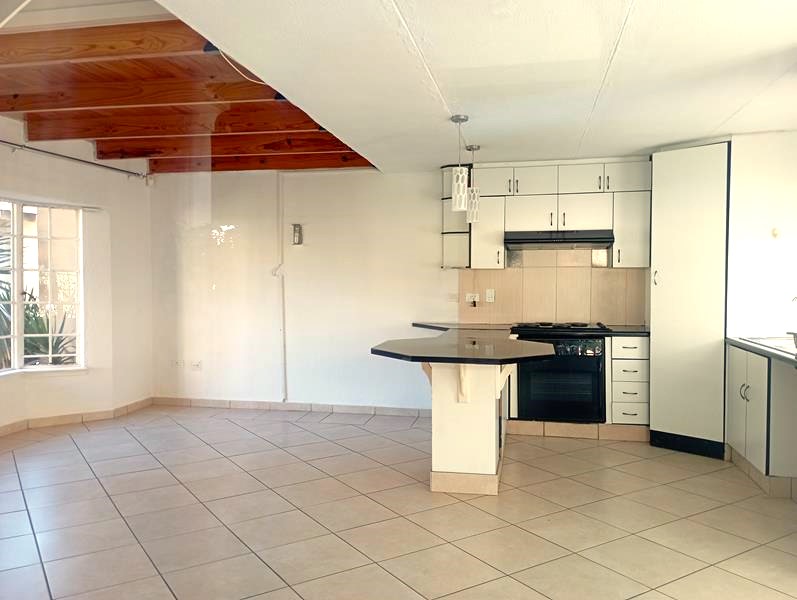 1 Bedroom Property for Sale in Ormonde Gauteng